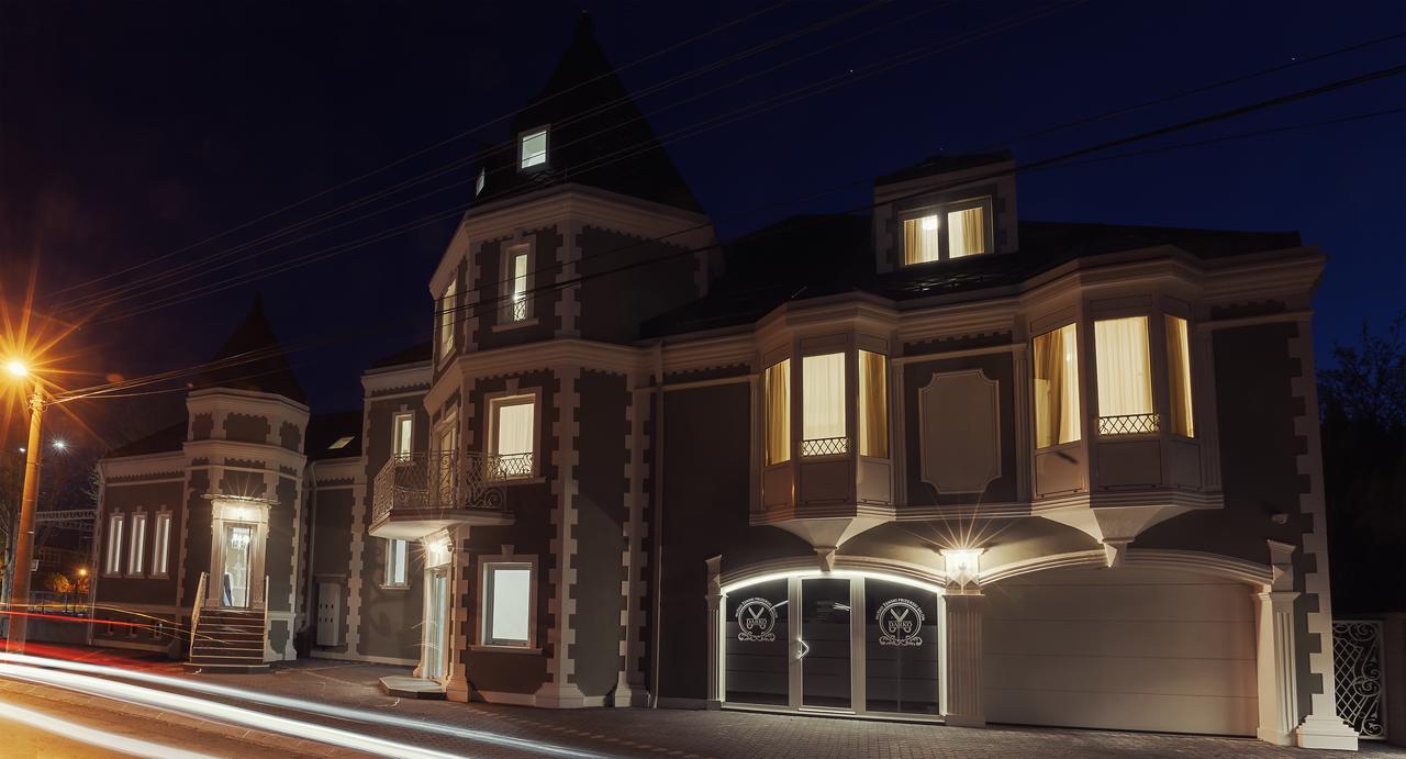 Castello Boutique Hotel Čačak Eksteriør bilde