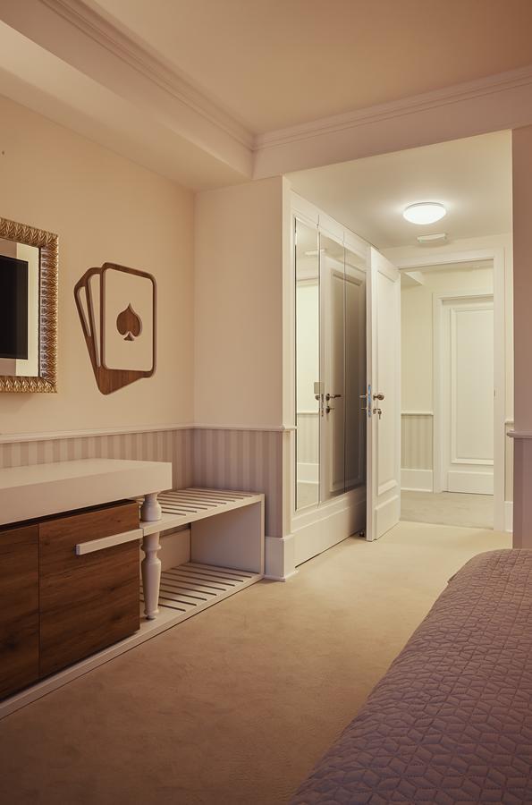 Castello Boutique Hotel Čačak Eksteriør bilde