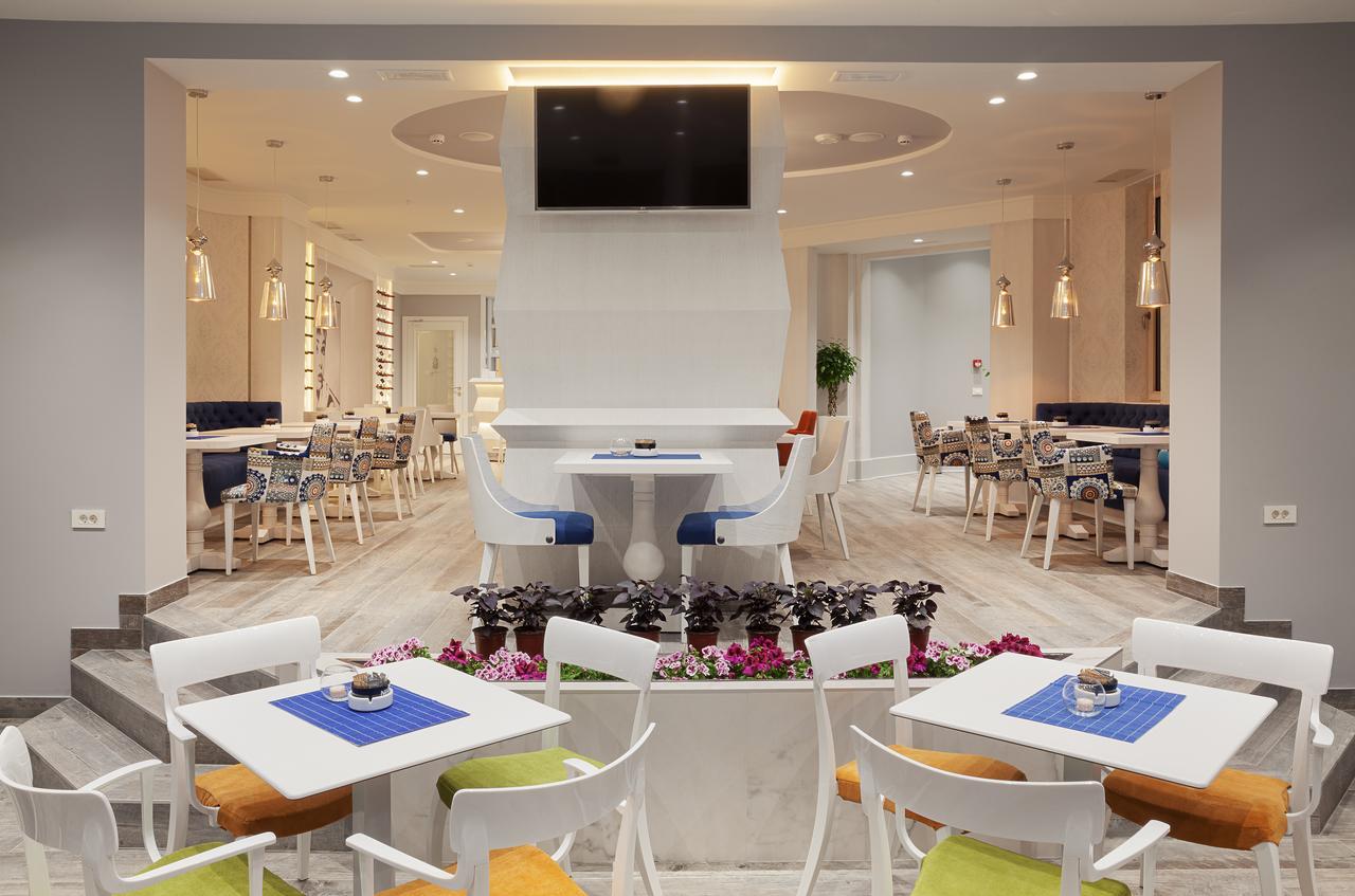 Castello Boutique Hotel Čačak Eksteriør bilde