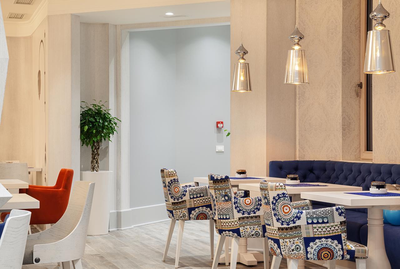 Castello Boutique Hotel Čačak Eksteriør bilde