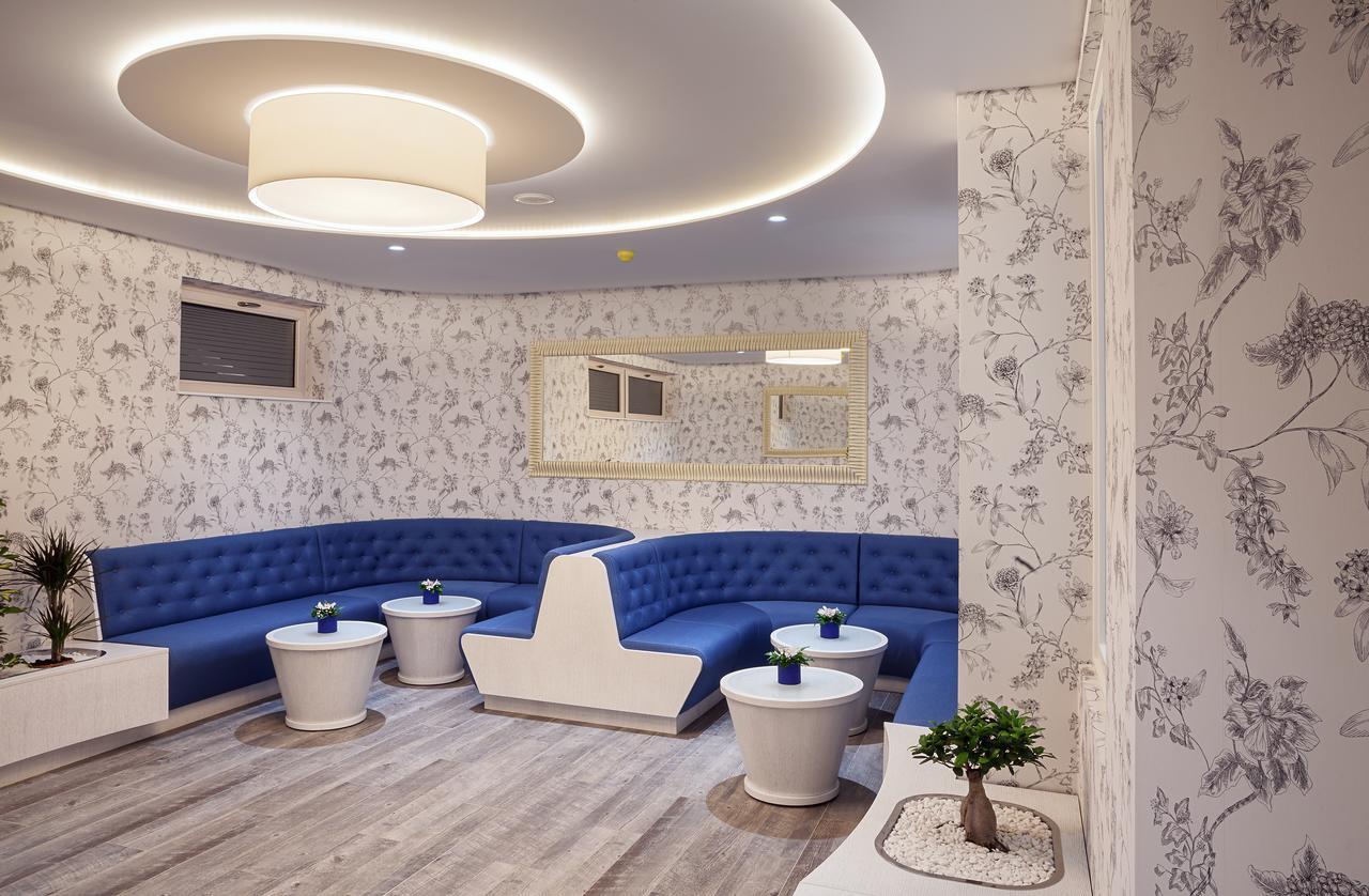 Castello Boutique Hotel Čačak Eksteriør bilde