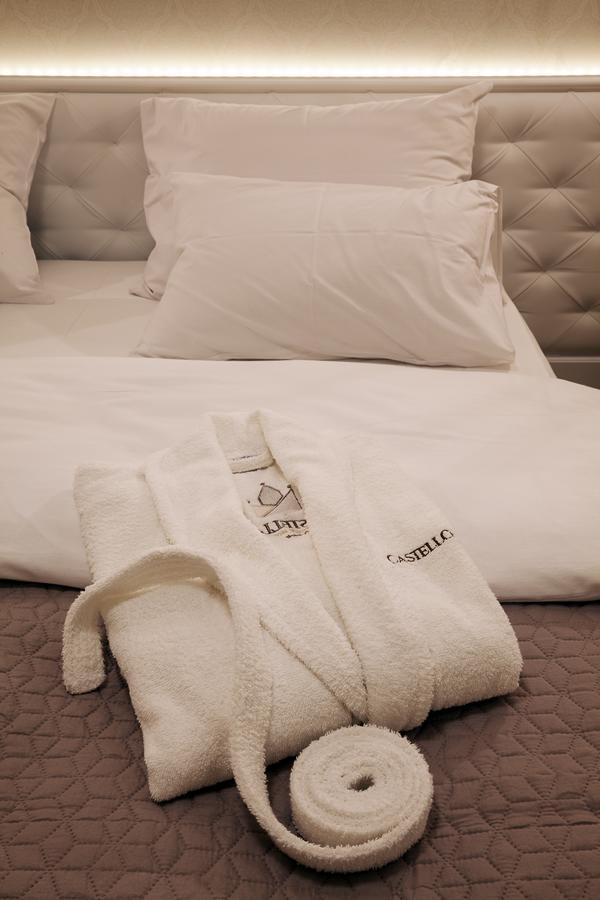 Castello Boutique Hotel Čačak Eksteriør bilde